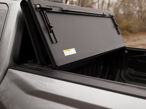 Used 2023 GMC Canyon Elevation w/ Convenience Package image 30