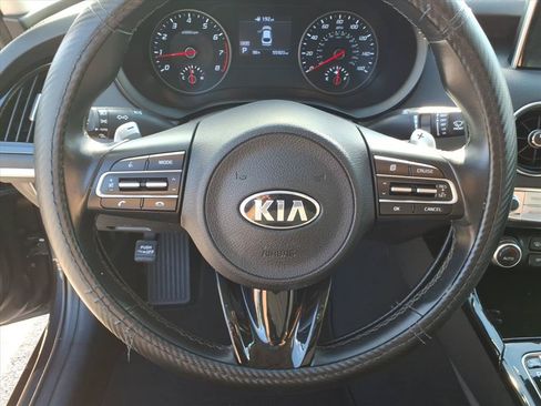 Used 2019 Kia Stinger RWD image 23