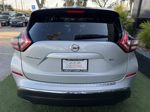 Used 2018 Nissan Murano SL w/ Moonroof Package image 5