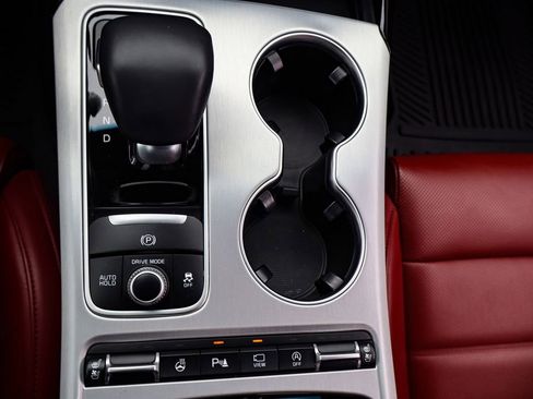 Used 2021 Kia Stinger GT2 image 30