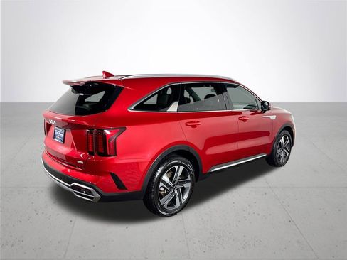 Certified 2023 Kia Sorento EX image 7