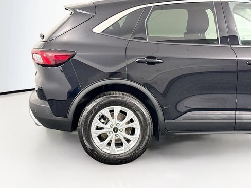 Used 2023 Ford Escape Active w/ Tech Pack #1 AWD/4WD image 39