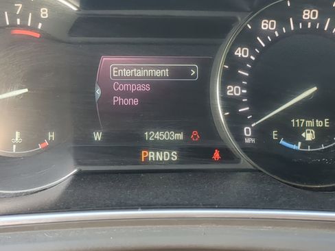 Used 2016 Lincoln MKX Select image 69