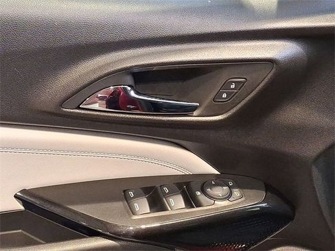 Certified 2024 Chevrolet Trax LT w/ Driver Confidence Package image 12