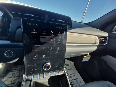 New 2026 GMC Terrain Elevation w/ Technology Package II image 21