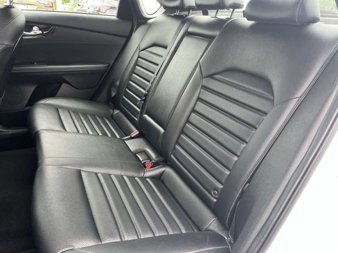 Used 2024 Kia Forte GT-Line w/ GT-Line Premium Package FWD image 21