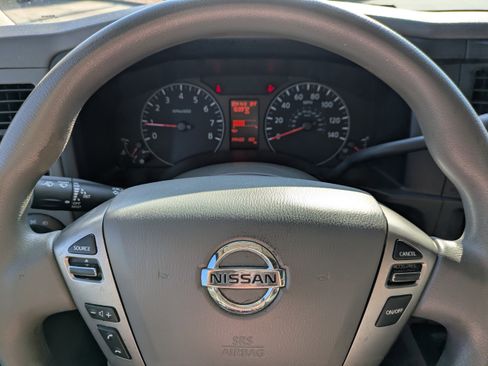 Used 2016 Nissan NV 2500 SV w/ Technology Package image 30