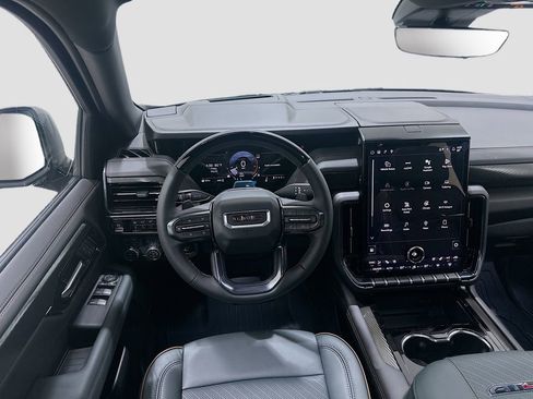 New 2026 GMC Yukon AT4 w/ AT4 Premium Plus Package AWD/4WD image 24