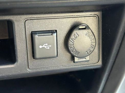 Certified 2022 Toyota 4Runner SR5 Premium AWD/4WD image 30
