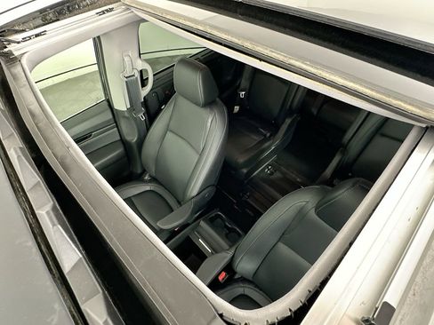 Used 2022 Honda Odyssey Touring image 22