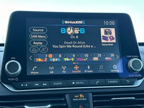 Used 2025 Nissan Altima 2.5 SV FWD image 18