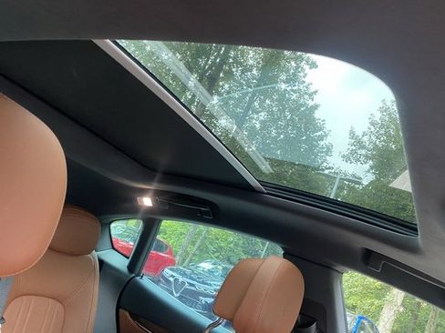 Used 2022 Maserati Levante GT image 42