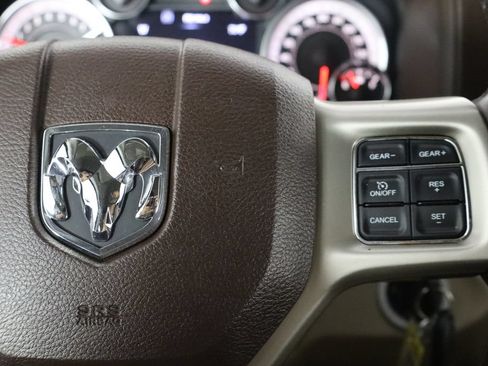 Used 2014 RAM 1500 Laramie AWD/4WD image 10