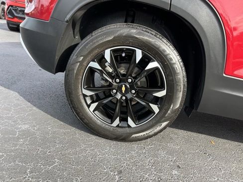 Used 2021 Chevrolet TrailBlazer LT w/ Convenience Package image 7