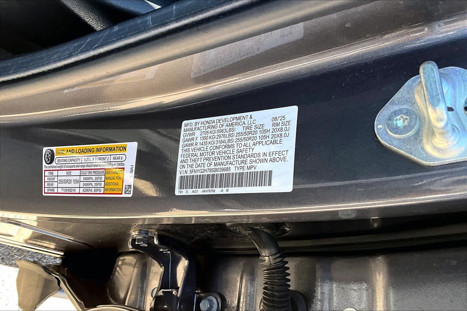 Used 2025 Honda Pilot Touring image 35