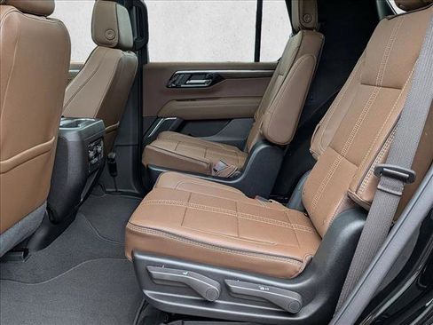 New 2026 Chevrolet Tahoe High Country image 16