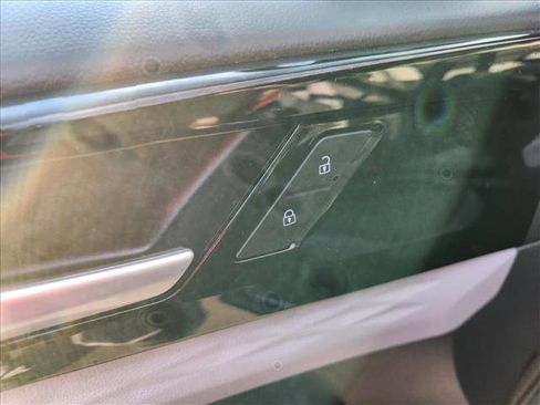 Certified 2023 Volkswagen Taos S w/ Driver Assistance Package image 25