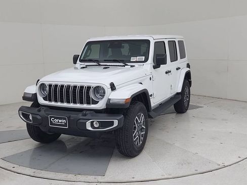 New 2025 Jeep Wrangler Sahara image 6