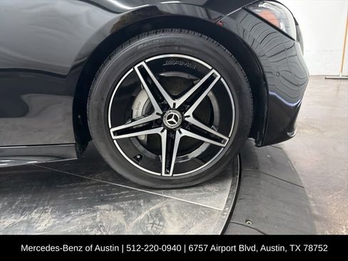 Used 2024 Mercedes-Benz C 300 Sedan image 10