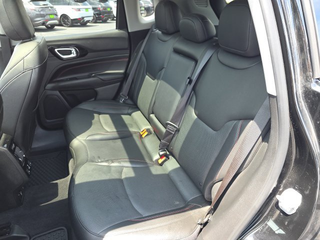 Used 2022 Jeep Compass Trailhawk w/ Trailhawk Elite Group AWD/4WD image 30