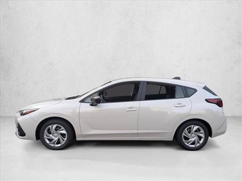 Used 2025 Subaru Impreza 2.0i AWD/4WD image 5