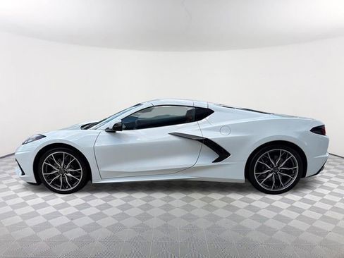 Used 2026 Chevrolet Corvette Stingray Coupe w/ 1LT RWD image 8
