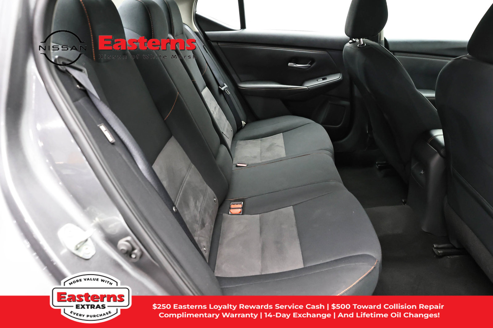 Used 2023 Nissan Sentra SR w/ Midnight Edition Package FWD image 22