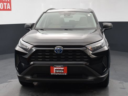 Used 2022 Toyota RAV4 LE AWD/4WD image 7