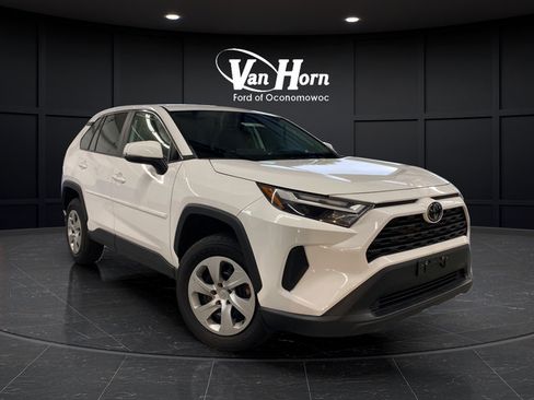 Used 2023 Toyota RAV4 LE AWD/4WD image 1