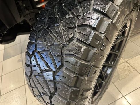 Used 2024 Ford Bronco Raptor image 28