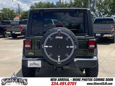 Used 2021 Jeep Wrangler Unlimited Sport AWD/4WD image 41