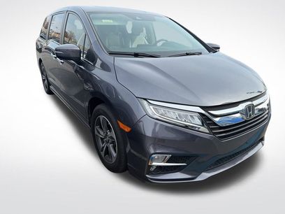 Used 2018 Honda Odyssey Touring
