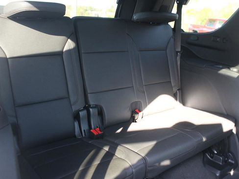 Used 2024 Chevrolet Tahoe High Country w/ Premium Package image 38