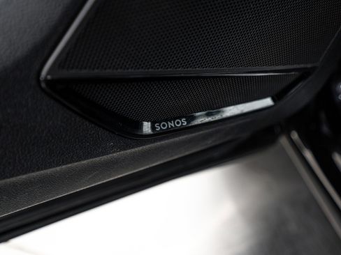 Certified 2025 Audi Q3 2.0T Premium Plus w/ Premium Plus Package image 14