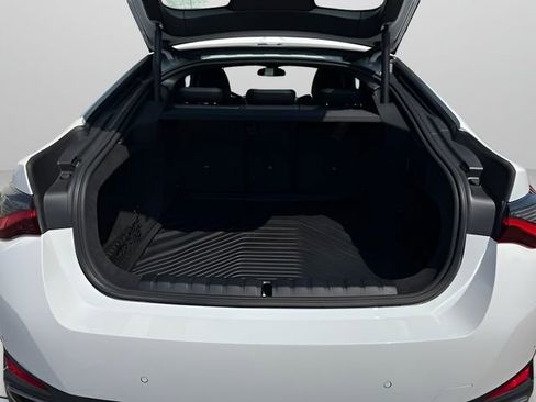 Used 2023 BMW i4 eDrive35 w/ Premium Package image 23