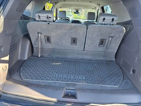 Used 2020 Chevrolet Traverse LT w/ LT Premium Package FWD image 13