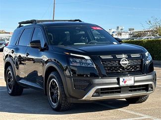 Certified 2025 Nissan Pathfinder Rock Creek video 2