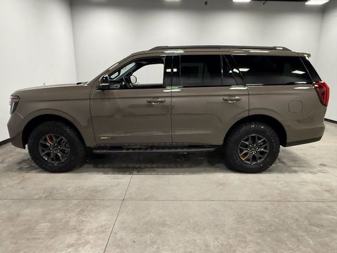 New 2026 Ford Expedition Tremor image 5