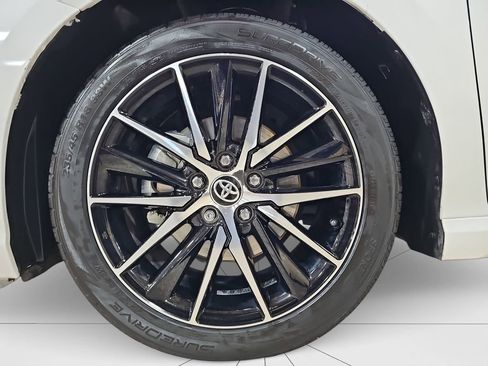 Certified 2024 Toyota Camry SE image 22