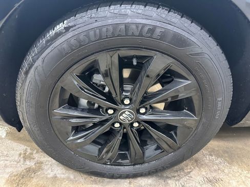 Certified 2024 Buick Envista Sport Touring w/ Convenience I Package image 34