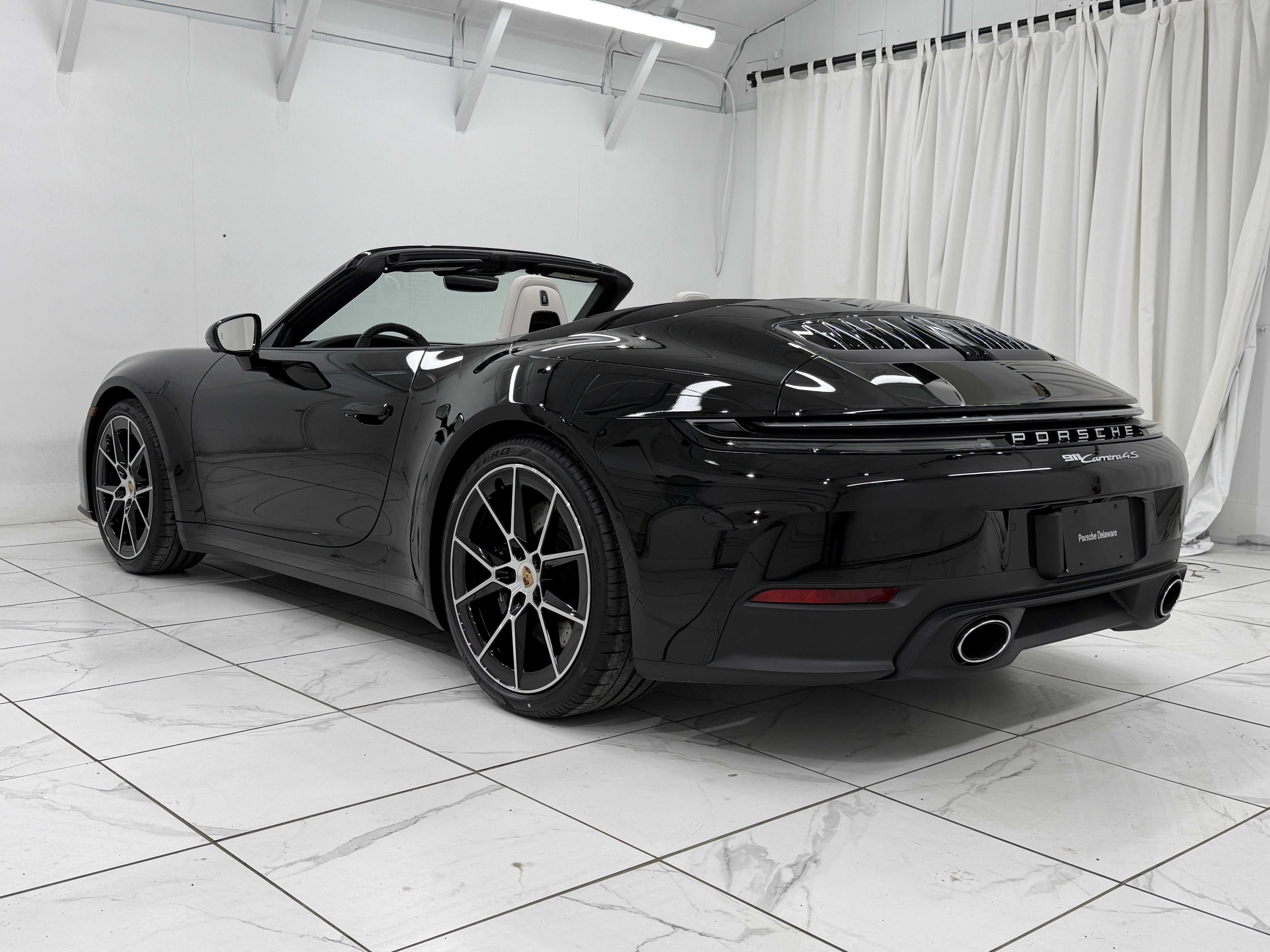 Certified 2026 Porsche 911 Carrera 4S AWD/4WD image 17
