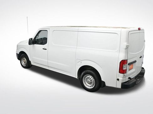 Used 2014 Nissan NV 2500 S image 23