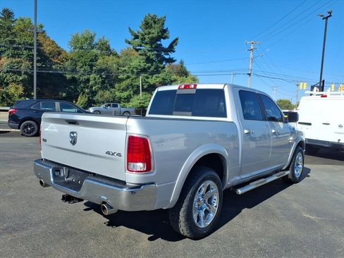Used 2018 RAM 1500 Laramie image 5