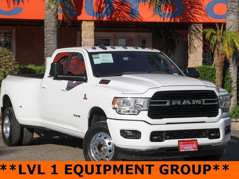 Used 2021 RAM 3500 Big Horn w/ Level 1 Equipment Group image 2