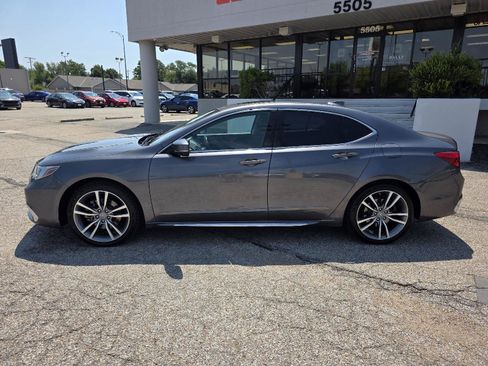 Used 2020 Acura TLX w/ Technology Package FWD image 10