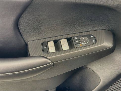 Used 2024 Mitsubishi Outlander SE AWD/4WD image 24