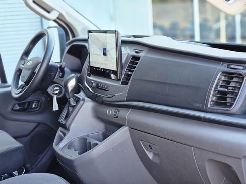 Used 2022 Ford Transit 350 XLT image 13