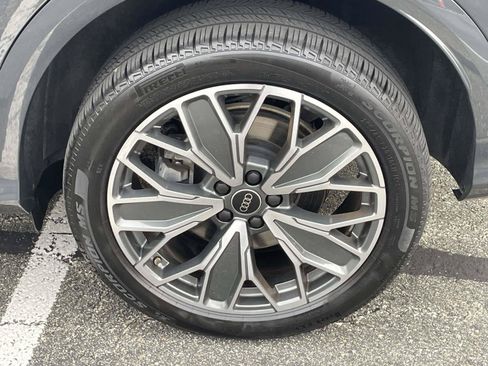 Certified 2025 Audi Q5 Premium Plus w/ Premium Plus AWD/4WD image 16