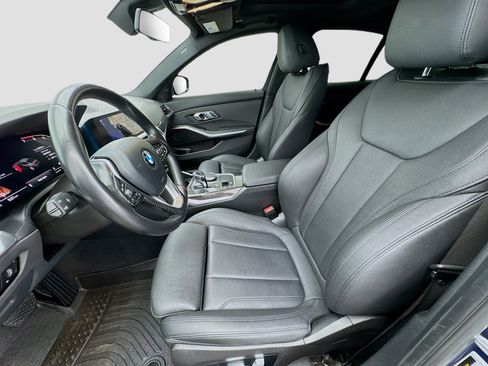 Used 2021 BMW 330i Sedan w/ Convenience Package image 13