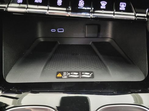 New 2026 Chevrolet Traverse Z71 w/ Driver Confidence Package image 7